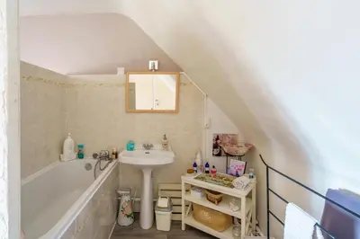 Salle de bains dans l'établissement Ty Provans e Breizh - Maison pour 12p