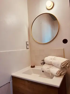 Salle de bains dans l'établissement Brõcean - Studio with sea view -