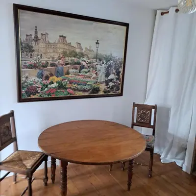 Coin salon dans l'établissement Bel appartement au centre