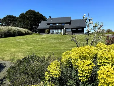 Jardin de l'établissement TI DU, villa luxueuse avec vue panoramique - 4 chambres et 3 salles de bain, pour 8 personnes
