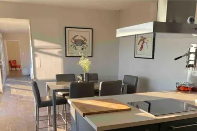 Coin salon dans l'établissement TI DU, villa luxueuse avec vue panoramique - 4 chambres et 3 salles de bain, pour 8 personnes