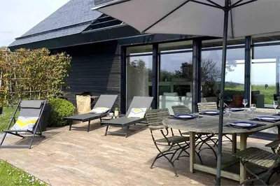 Jardin de l'établissement TI DU, villa luxueuse avec vue panoramique - 4 chambres et 3 salles de bain, pour 8 personnes