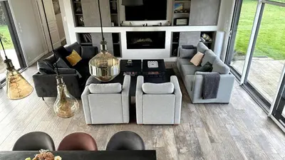 Télévision ou salle de divertissement dans l'établissement TI DU, villa luxueuse avec vue panoramique - 4 chambres et 3 salles de bain, pour 8 personnes