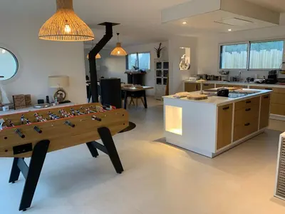 Plan de l'établissement VILLA de Standing, 10 personnes, Piscine, Spa à 200m des plages