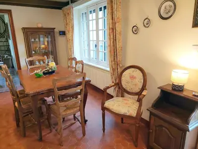 Coin salon dans l'établissement House in Brittany near Sandy Beaches