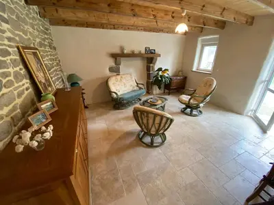 Coin salon dans l'établissement Maison Yvonne