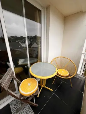 Balcon ou terrasse dans l'établissement Spacieux appartement 2 chambres Quimper