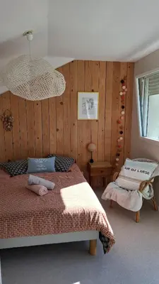 Un ou plusieurs lits dans un hébergement de l'établissement Cocooning house with sea view for 5 people, 3 beds