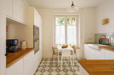 Cuisine ou kitchenette dans l'établissement Ker Gaïdic - Proche Plage