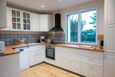 Cuisine ou kitchenette dans l'établissement Le Phare Ouest