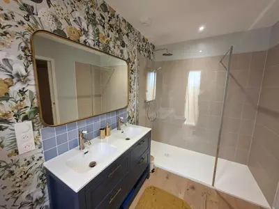 Salle de bains dans l'établissement Le Phare Ouest
