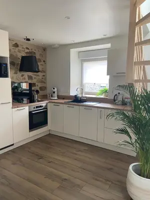 Cuisine ou kitchenette dans l'établissement Petite maison à la campagne