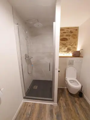 Salle de bains dans l'établissement Petite maison à la campagne