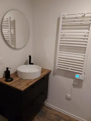 Salle de bains dans l'établissement Petite maison à la campagne