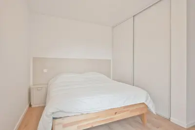 Un ou plusieurs lits dans un hébergement de l'établissement Villa pour 9 - Piscine chauffée - Jacuzzi