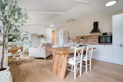 Cuisine ou kitchenette dans l'établissement Le Gîte de Kerc'hoat
