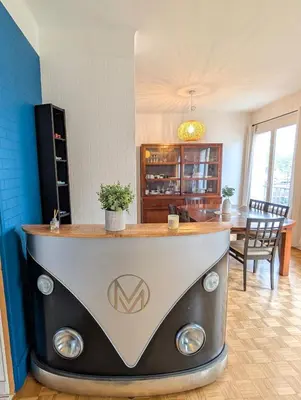 Coin salon dans l'établissement Spacieux T4 au Cœur de Quimper - 200 m de la gare