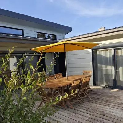 Spacieux Chalet en Bois Massif au coeur du Finistère