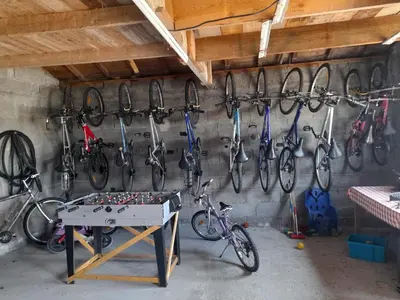 Salle ou équipements de sports de l'établissement Kerlouan