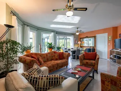 Coin salon dans l'établissement Holiday Home Chez David by Interhome