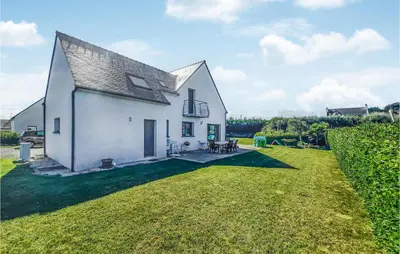 Jardin de l'établissement Holiday Home Lilia Plouguerneau With Sea View 02