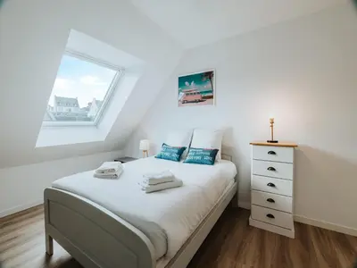 Un ou plusieurs lits dans un hébergement de l'établissement Holiday home just 350 m from the long sandy beach