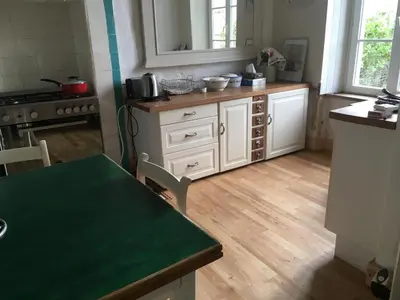 Cuisine ou kitchenette dans l'établissement maison bretonne proche plages et commerces