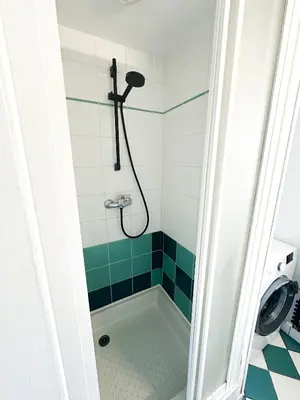 Salle de bains dans l'établissement Le Balcon Brestois