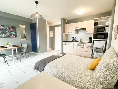 Cuisine ou kitchenette dans l'établissement Le Balcon Brestois
