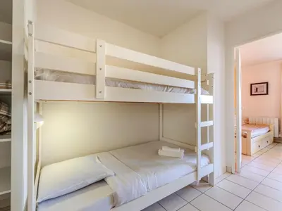 Un ou plusieurs lits dans un hébergement de l'établissement D de Bertheaume N104 2P6