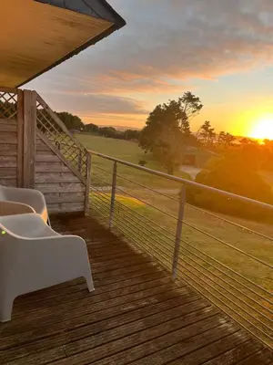 Lever ou coucher de soleil vu de l'appartement ou à proximité