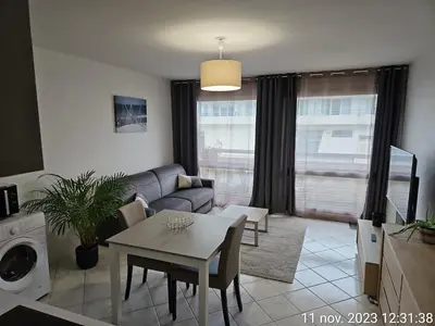 Coin salon dans l'établissement Studio Bénodet à 100 m de la plage et 10 min de quimper