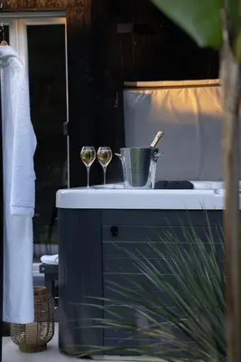 Boissons dans l'établissement Premium suite with jacuzzi 4 étoiles