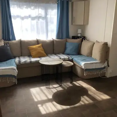 Mobilhome spacieux et calme