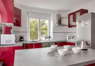 Cuisine ou kitchenette dans l'établissement Ty Ker Lannig