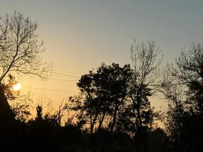 Lever ou coucher de soleil vu de l'appartement ou à proximité