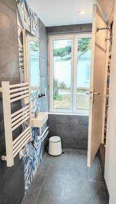 Salle de bains dans l'établissement Large Family House By The Beaches