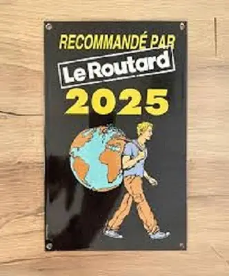 Plan de l'établissement Chambre kerantum avec une cuisine à disposition