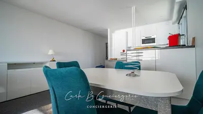 Cuisine ou kitchenette dans l'établissement NASSEAU Appartement vue mer 2 p Concarneau - Ville et mer