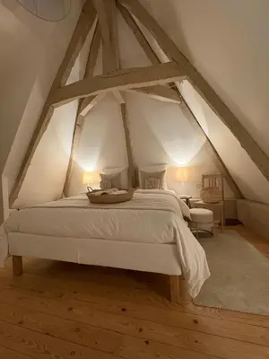 Un ou plusieurs lits dans un hébergement de l'établissement La Maison des Venelles - Centre & Patio