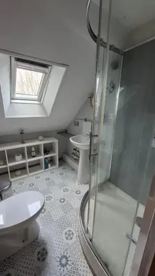 Salle de bains dans l'établissement Les gîtes de la salamandre