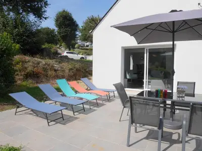 Terrasse ou espace extérieur de l'établissement Holiday home with partial sea view, Douarnenez