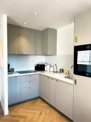 Cuisine ou kitchenette dans l'établissement Hypercentre Siam - Appartement calme et lumineux