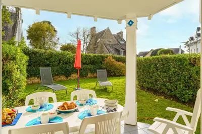 Jardin de l'établissement La Pause Iodée - 100m de la plage