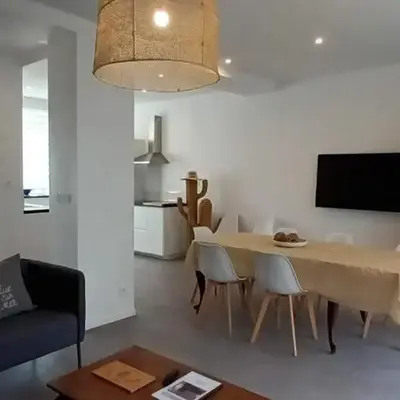 la maison d'AVA