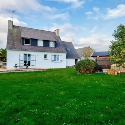 Maison pour 6 avec grand jardin - proche centre