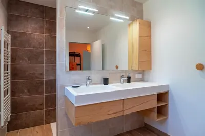 Salle de bains dans l'établissement Ty-Magritt - à 200m de la plage