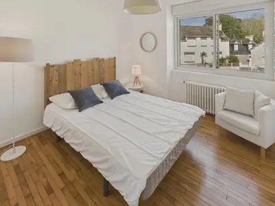 Un ou plusieurs lits dans un hébergement de l'établissement Maison familiale à 500m de la plage - Lesconil