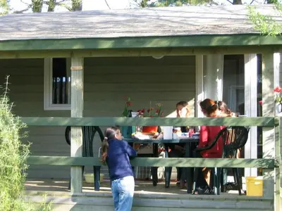 Clients de l'établissement Chalet pour 5 personnes avec terrasse à Tréguennec - API-1-52-967