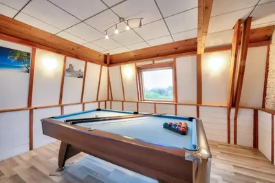 Billard dans l'établissement 800m plage - grande maison pour 6 avec billard